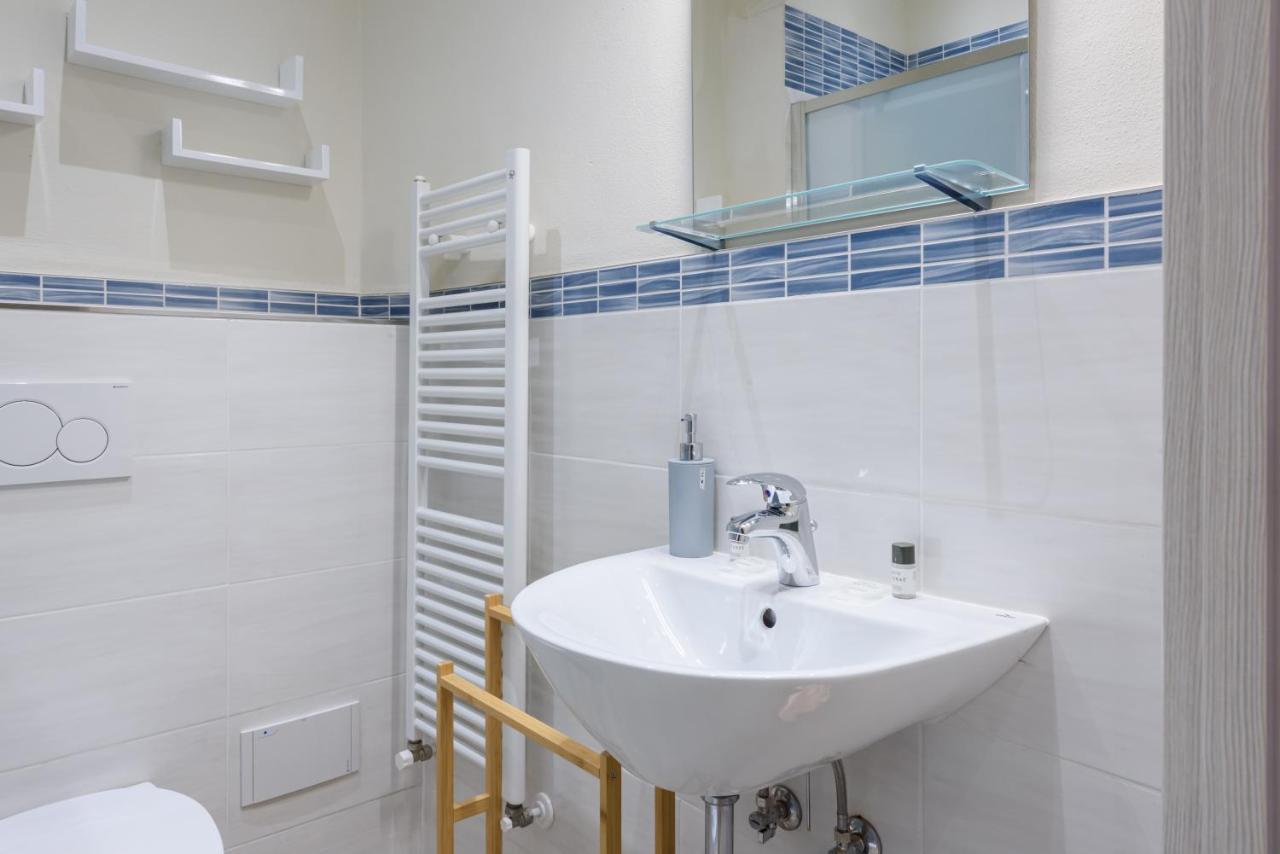 Tripoli By Mmega Appartement Florence Buitenkant foto